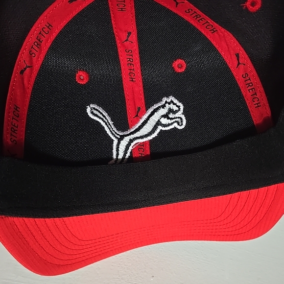 Red Puma Casual Cap With Black Logo - Picture 8 of 11